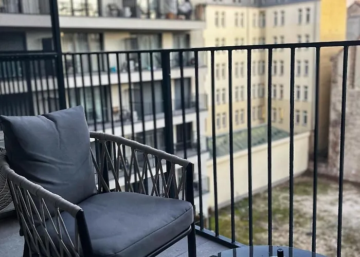 Apartman A Dunaparton, A Bálnánál, Free Parking *